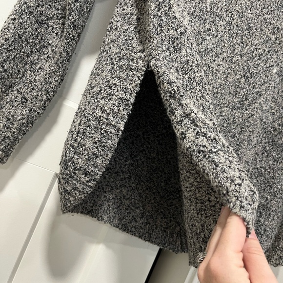 Speckled Sweater - Picture 4 of 4